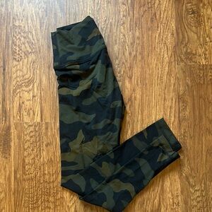 Victoria's Secret Green and Black Camouflage Leggings